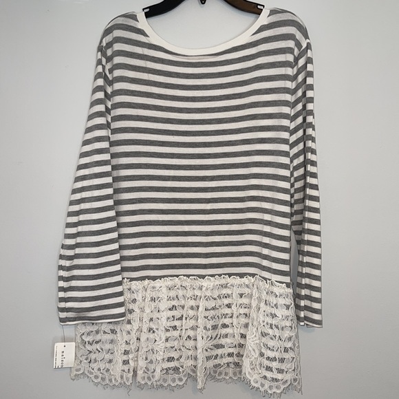 NWT Maison Jules Women’s Knit Shirt w/Bottom Lace & 3/4 Sleeve Size Large - Picture 5 of 10